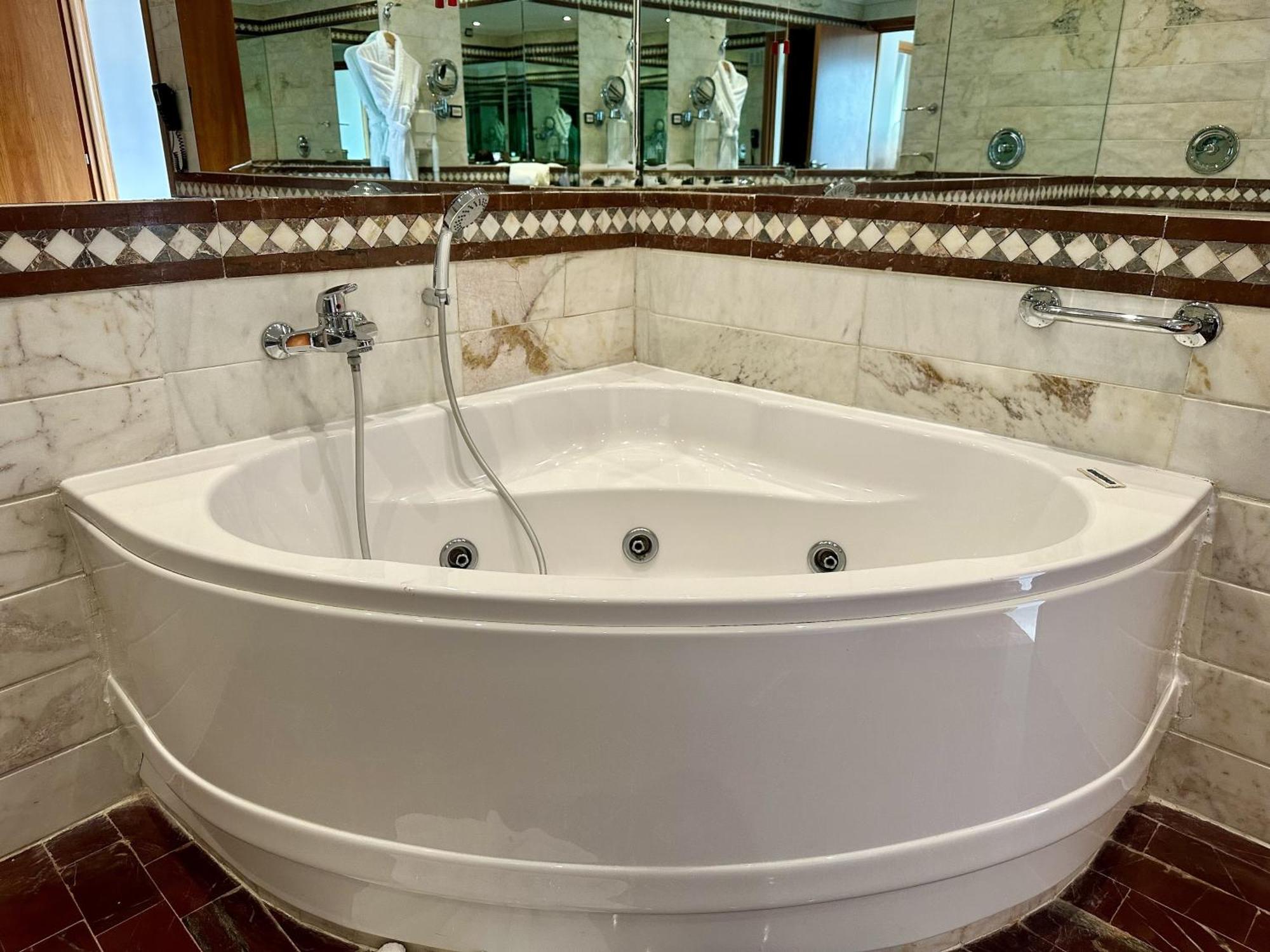 Hotel Tunis Grand