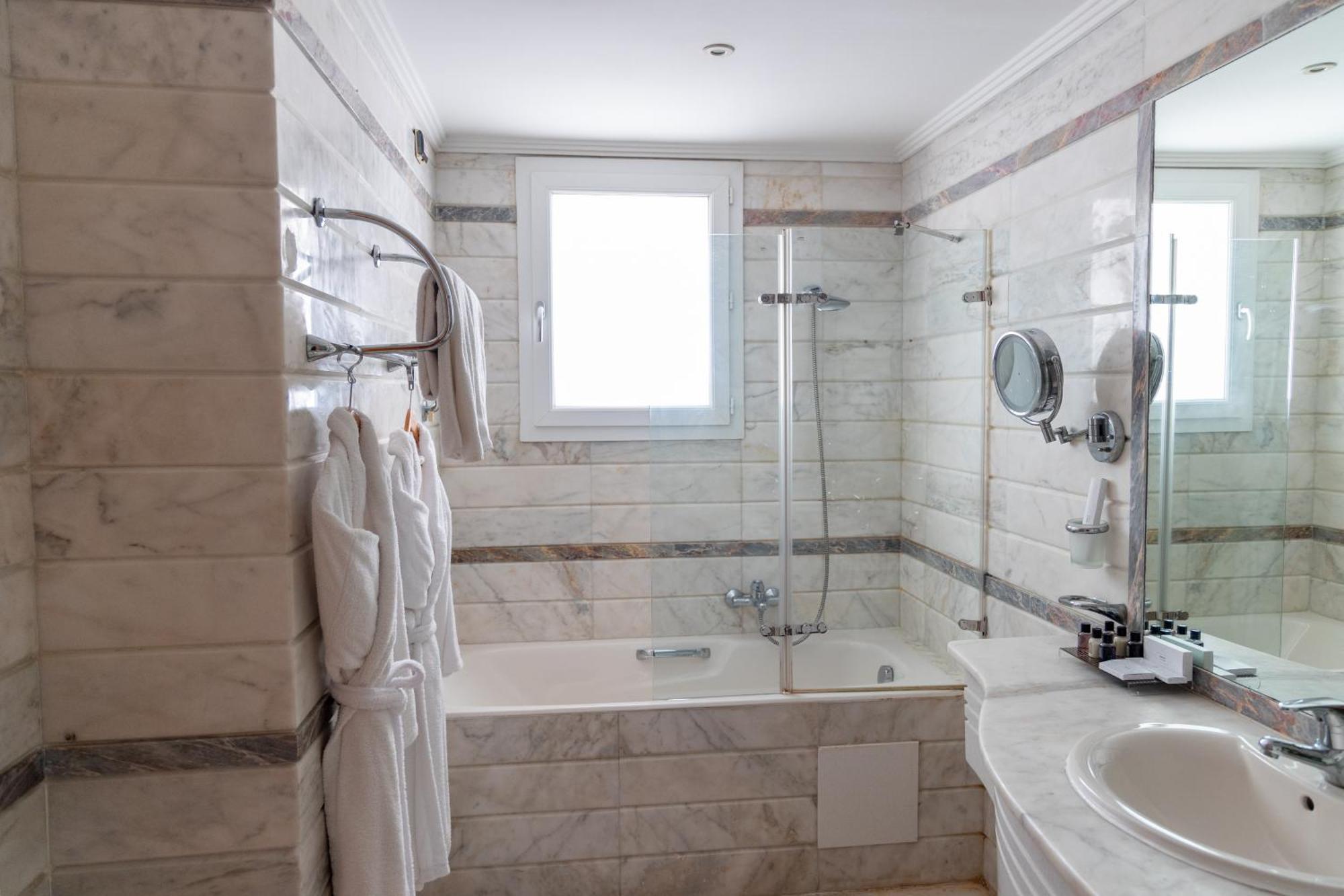Tunis Grand Hotel 5*