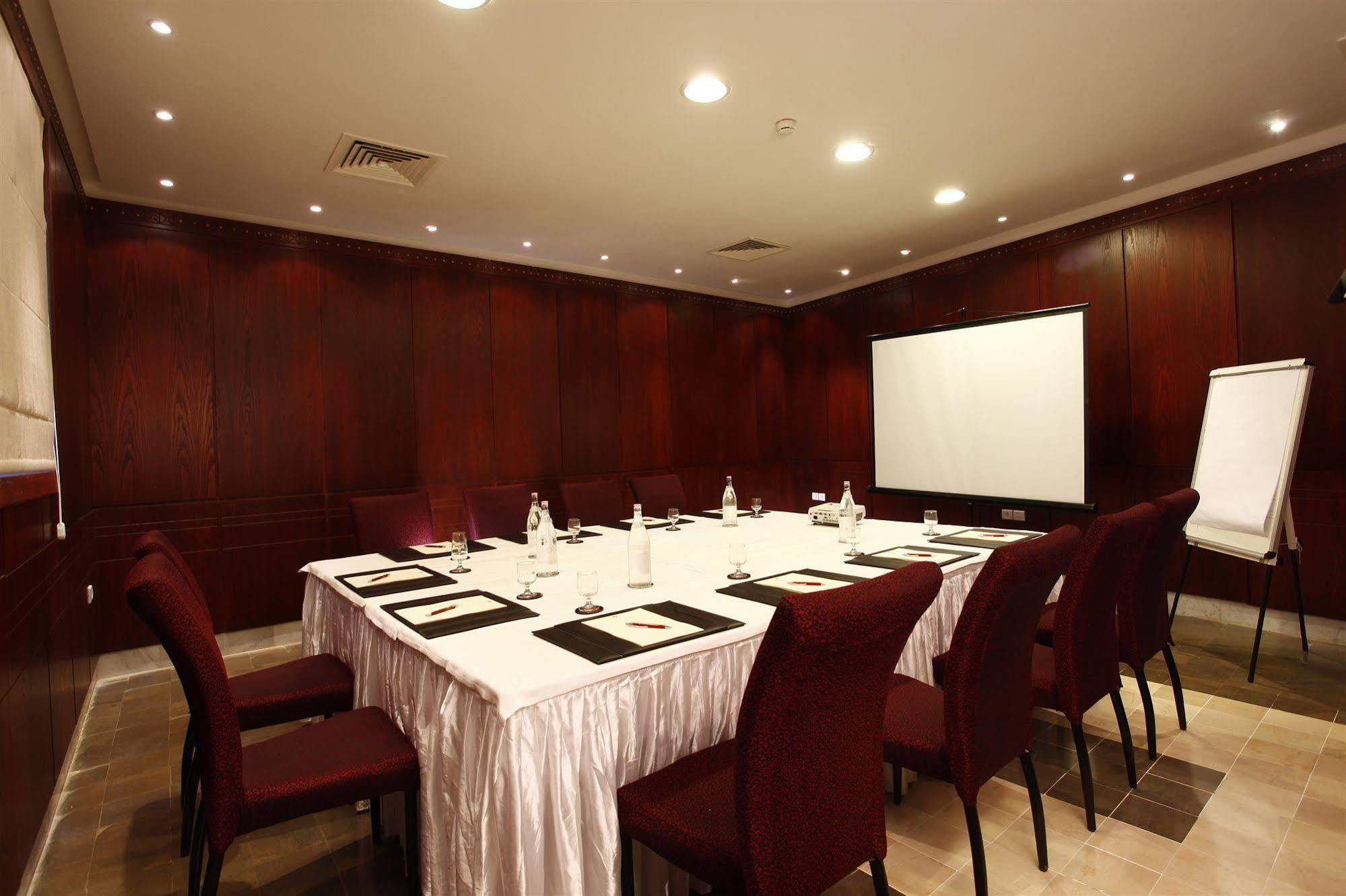 Hotel Tunis Grand